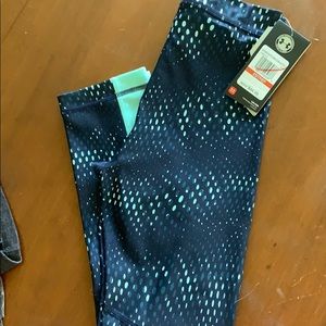 Under Armour 3/4 length workout capris
